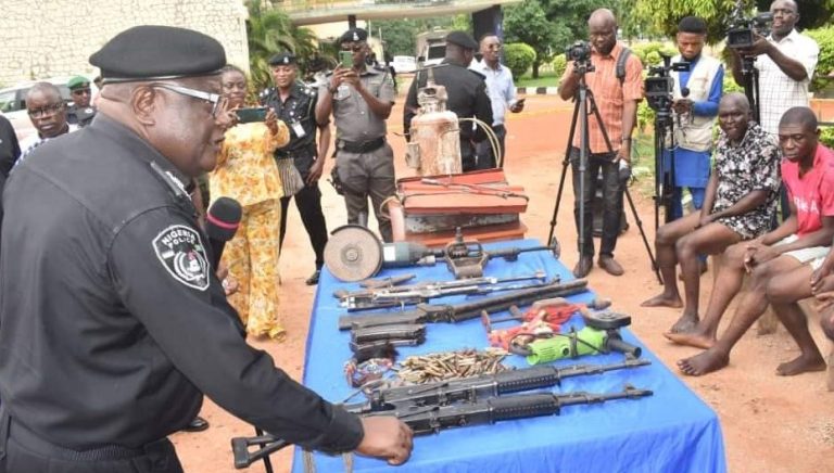Police Apprehend Late Gana’s 2ic, 4 Others CP Bartholomew Onyeka explaining to journalists, the function and use of every weapon ceased from the suspects.