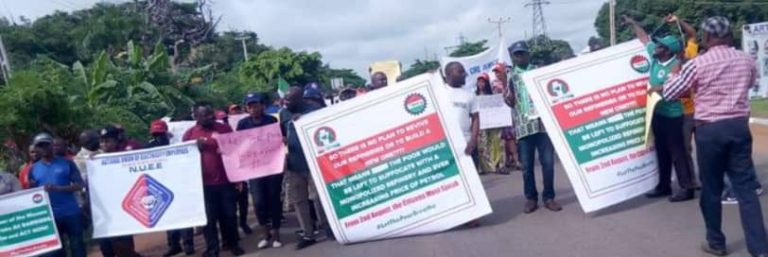 Fuel Subsidy Removal: We Can No Longer Survive With Current Wage, Benue Workers Cry Out Benue Workers protest
