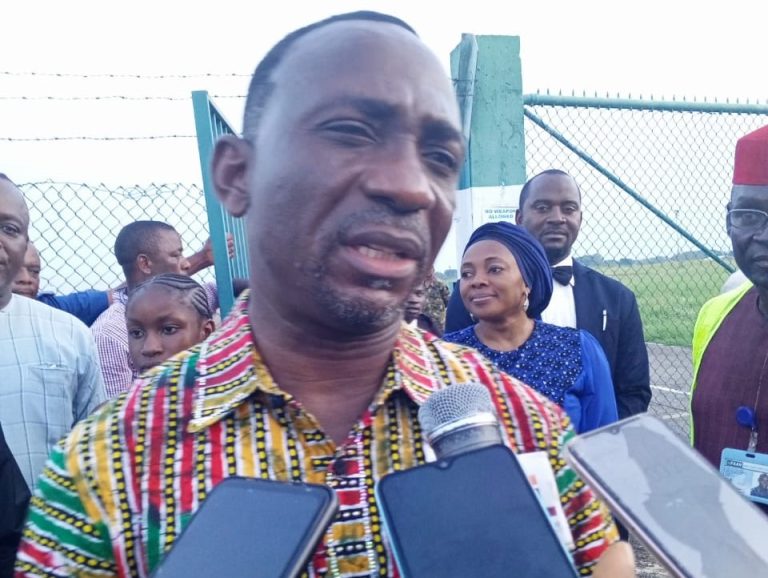 We Need Strong Political Will To End Killings In Nigeria — Pastor Enenche Enenche speaking with journalists at the Makurdi Airport on Sunday evening