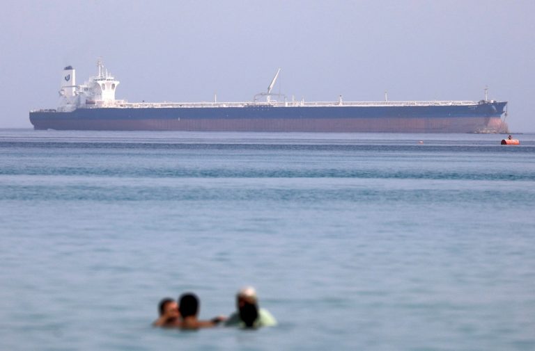 Russian Oil Flows Through Red Sea Still Face Lower Risks Russian tanker