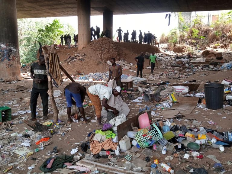 Shanties under bridges