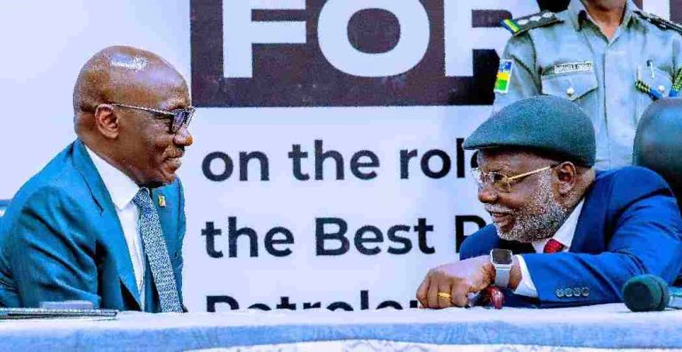 GCEO NNPC Ltd, Mr. Mele Kyari in a chat with the Chief Justice of the Federation, Hon. Olukayode Ariwoola, during the National Capacity Building Workshop for Judges on the Petroleum Industry Act (PIA) 2021 organised by the National Judicial Institute (NJI), in Abuja, on Thursday.