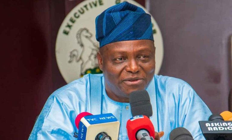 Prof. Nentawe Yilwatda, announcing plans to cultivate 500 hectares of land for IDPs in Benue State at the Govt House, Makurdi, Friday.