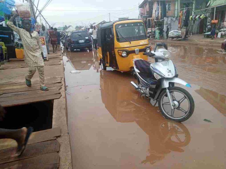 Poor Drainage Construction In Makurdi Raises Flooding Concerns Amid Early Rains A flooded street