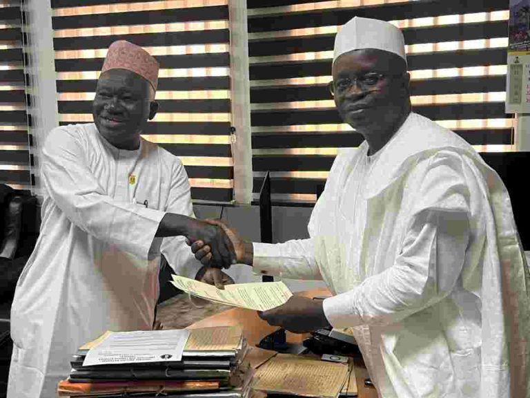 Aremu visits Perm. Sec. Ministry of Labour
