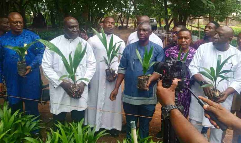 Left-Right: Bishop Timothy Kume, Rev. Akpen Leva, Mr Sughnen Kumater, Dr Frederick Ikyaan, Sir Alex Addingi (1st right) during the symbolic presentation on Wednesday.