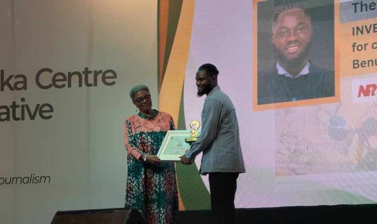 BREAKING: National Record Wins Online Category Of 2025 Soyinka Award For Investigative Reporting Adedokun Theophilus, being presented with the award plaque this evening, Tuesday, December 2025.