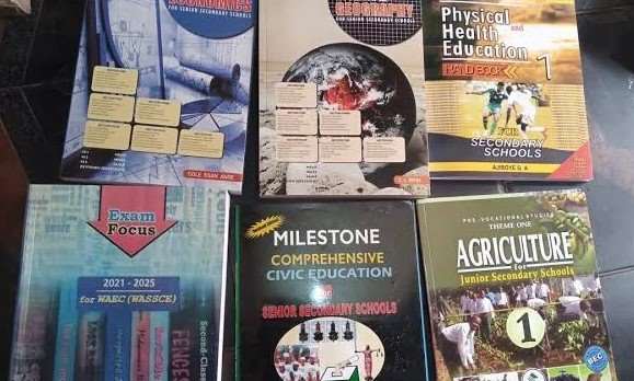 FG Unveils Reusable Textbook Policy To Cut Education Costs