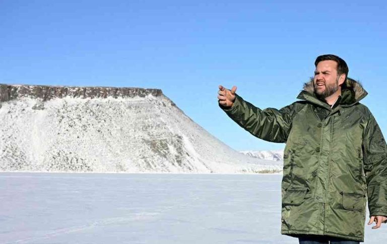 Denmark, Greenland To Face Vance In High-Stakes White House Meeting U.S. Vice President JD Vance tours the U.S. military's Pituffik Space Base in Greenland on March 28, 2025.