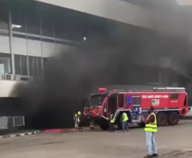 Emergency Services Contain Fire Outbreak At Lagos Airport Terminal, Says FAAN Fire Breaks Out at Lagos International Airport.