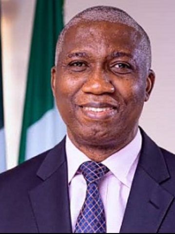 Dr Vincent Isegbe