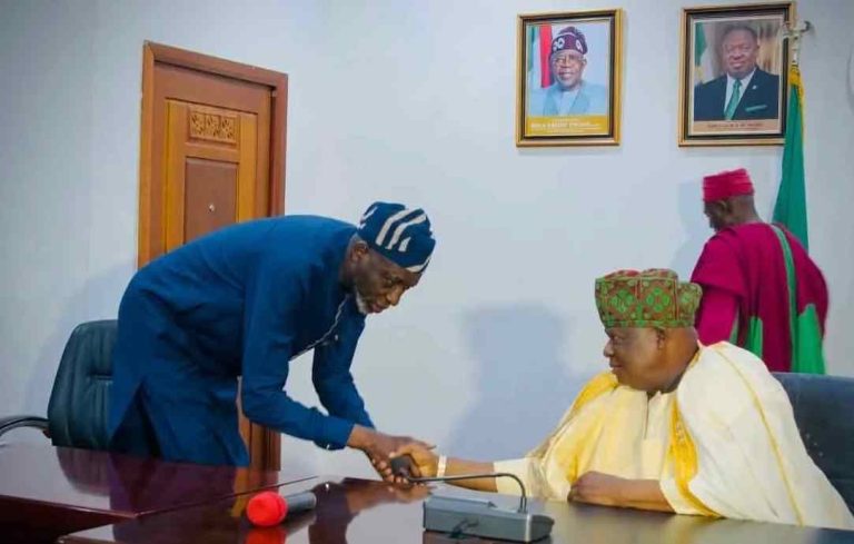 NIPSS D-G Meets Gbong Gwom Jos, Apologises Over Viral Comment NIPSS DG meets Gbom Gwom
