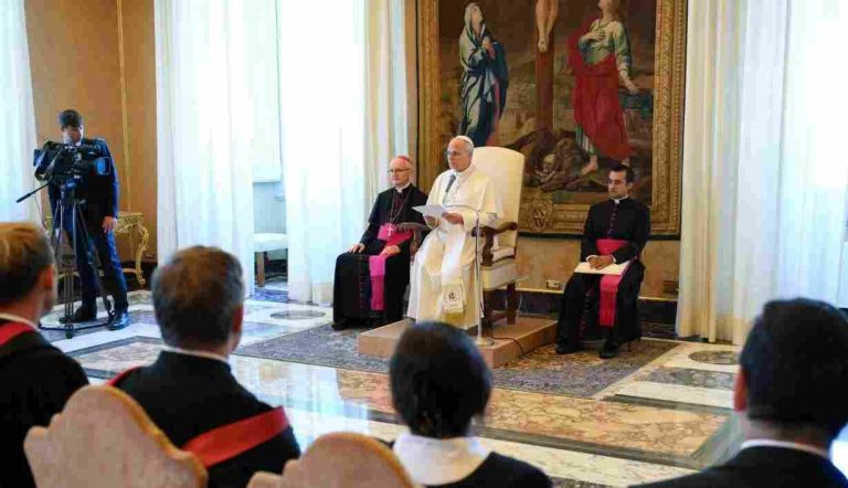 At Oxford’s 700th Anniversary, Pope Calls For Education Rooted In Truth, Human Dignity The Vatican