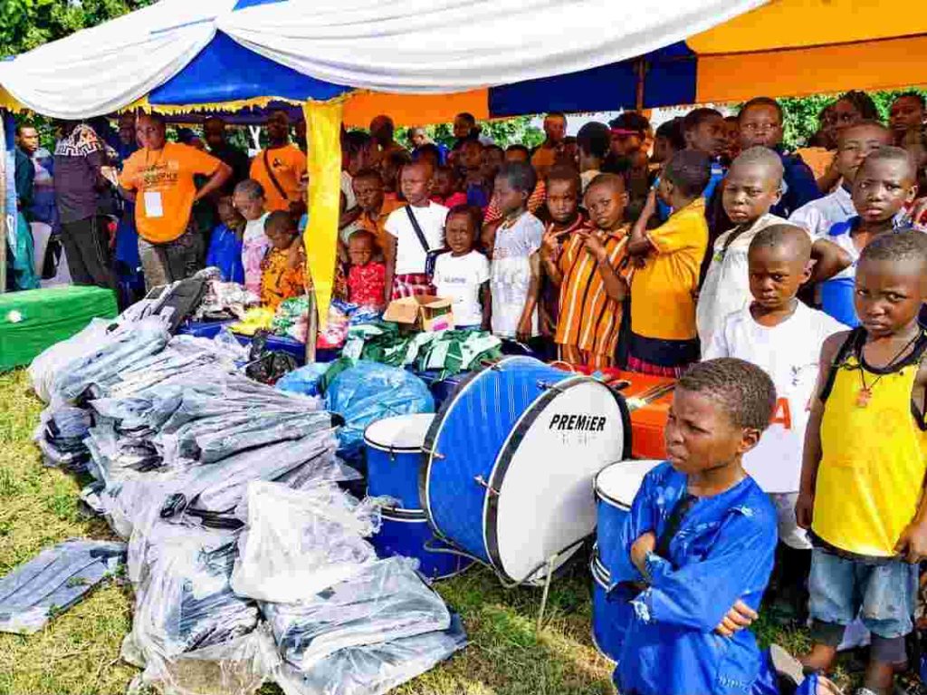 Pupils of St. Joseph's Primary School, witnessing history