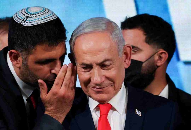 Netanyahu Survives Another Day With Unexpectedly Clear Backing Of Israeli Jews Netanyahu